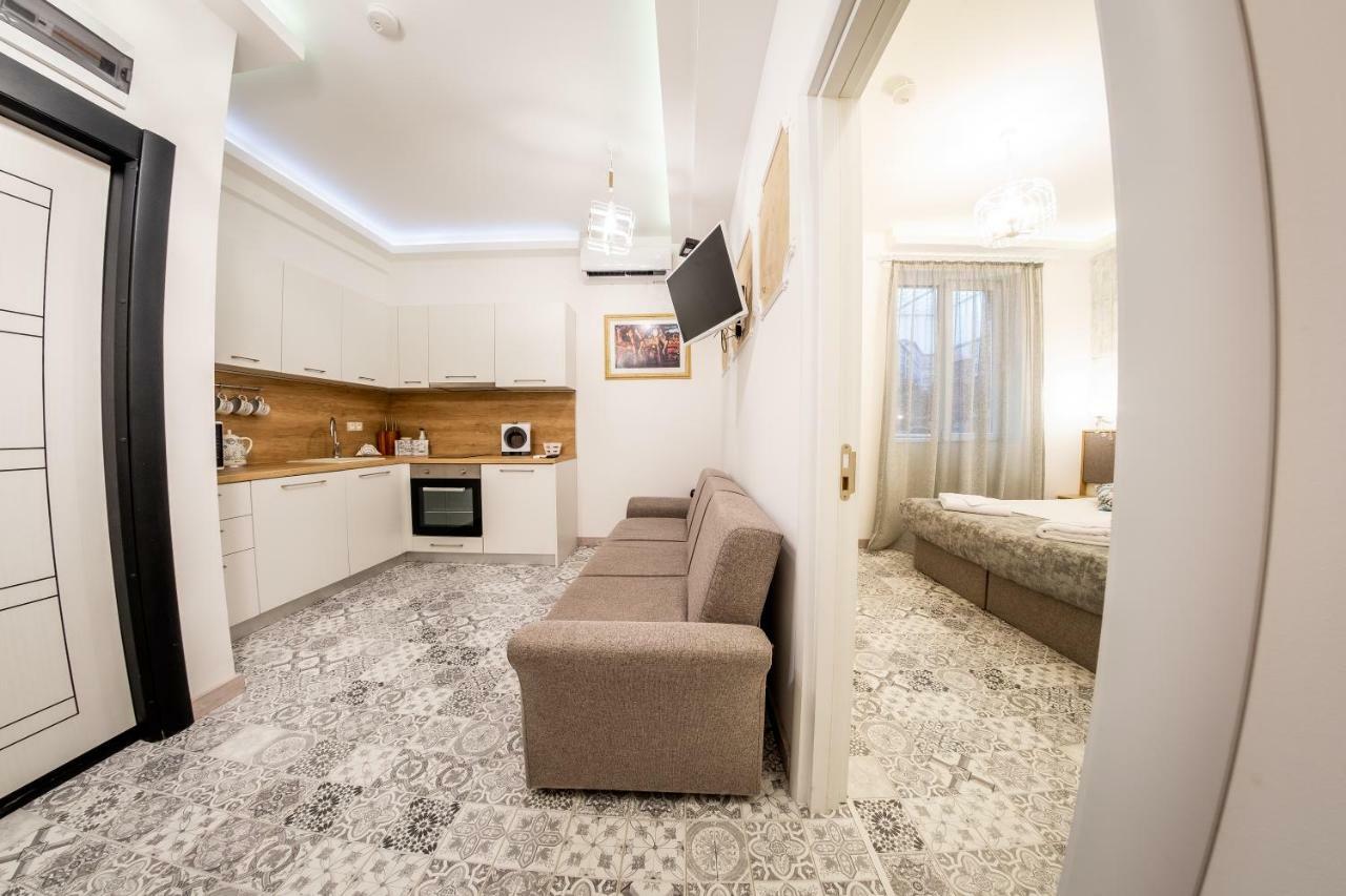 Sofia Pearl Life Apartment - No Window Apartment Luaran gambar