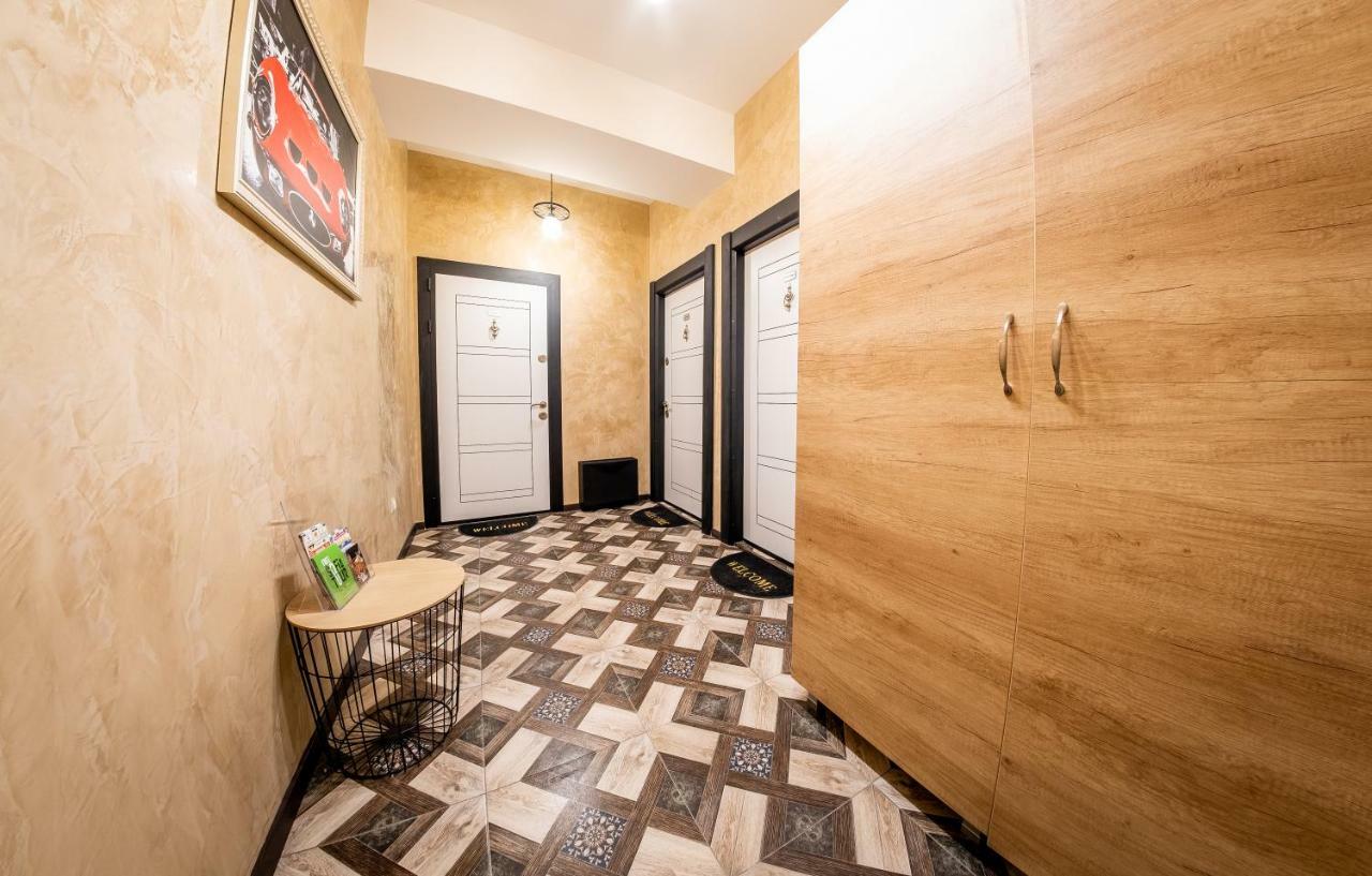 Sofia Pearl Life Apartment - No Window Apartment Luaran gambar